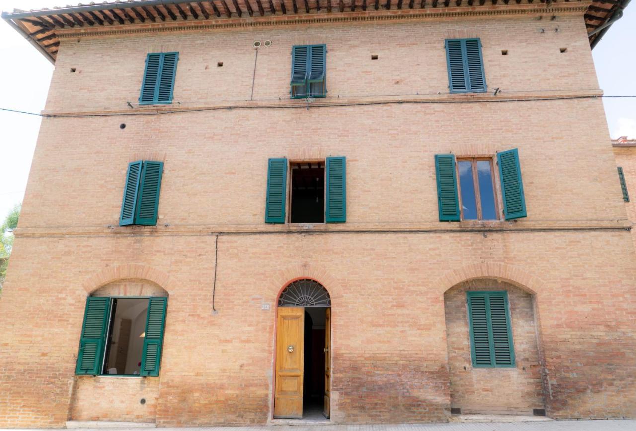 Barbarossa Apartman Siena Kültér fotó
