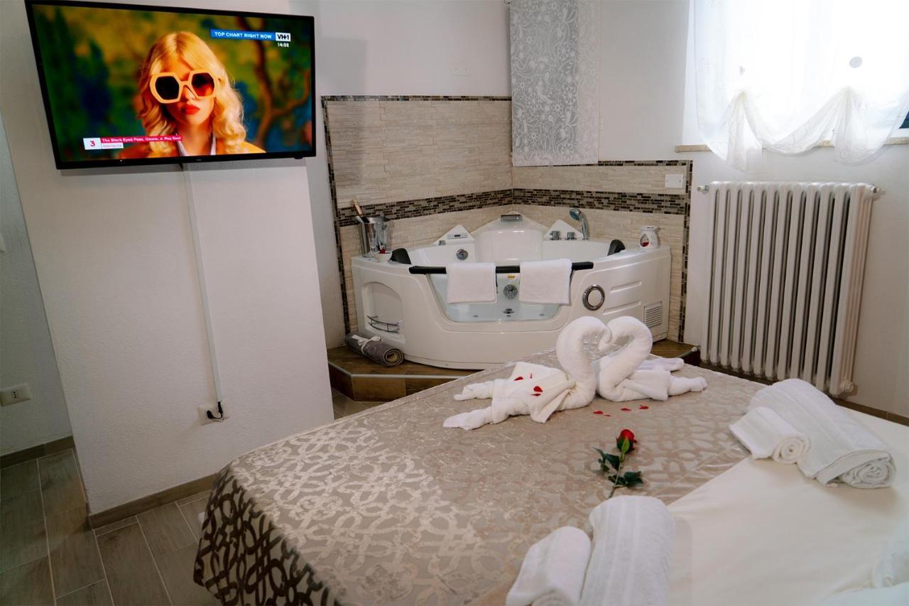 Barbarossa Apartman Siena Kültér fotó